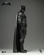 Load image into Gallery viewer, INART Batman - BVS: Dawn of Justice 1/6 Collectible Figure Maple and Mangoes