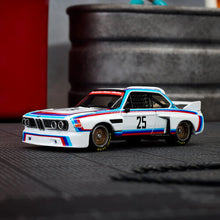 Load image into Gallery viewer, Hot Wheels Premium: Elite 64 1975 BMW 3.0 CSL Race Maple and Mangoes