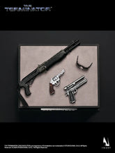 Load image into Gallery viewer, The Terminator: T-800 1/6 Collectible Figure (Pre-order)*