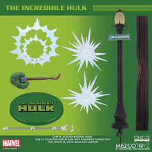 Load image into Gallery viewer, One:12 Collective Figures - Marvel - The Incredible Hulk Maple and Mangoes