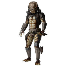 Load image into Gallery viewer, Predator 1/4th Scale Figures - Predator 2 - City Hunter Predator w/ LED Lights Maple and Mangoes