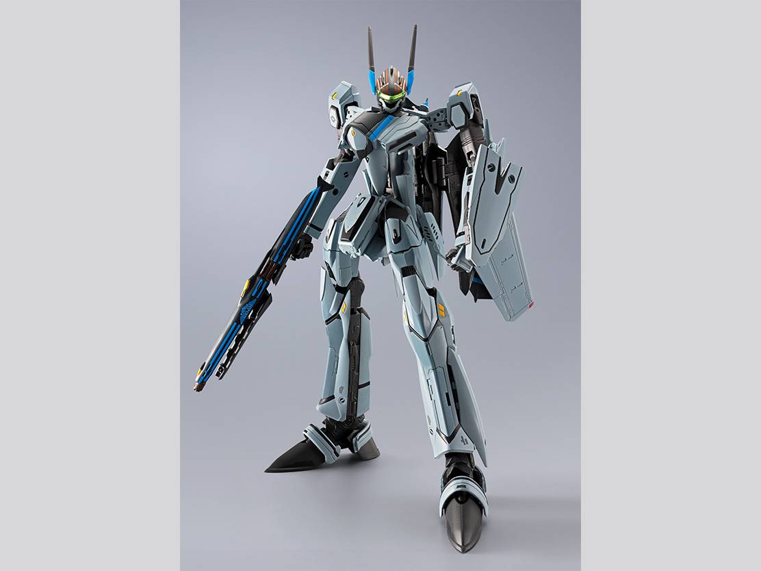 DX Chogokin: Top Gun Maverick x Macross - VF-25 Messiah Valkyrie