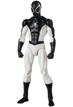 Load image into Gallery viewer, MAFEX No.303 MAFEX VENOM 2099 Action Figure Maple and Mangoes