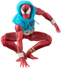 Load image into Gallery viewer, MAFEX Scarlet Spider (Comic Ver.) Ver. 2.0