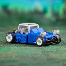 Load image into Gallery viewer, Transformers Generations Legacy Evolution Deluxe Beachcomber Maple and Mangoes