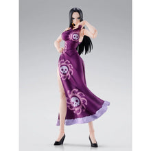 Load image into Gallery viewer, One Piece Boa Hancock Marineford S.H.Figuarts Action Figure Maple and Mangoes
