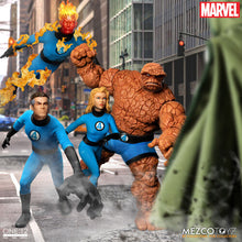 Load image into Gallery viewer, Mezco One:12 Collective - Fantastic Four - Deluxe Steel Boxed Set Maple and Mangoes
