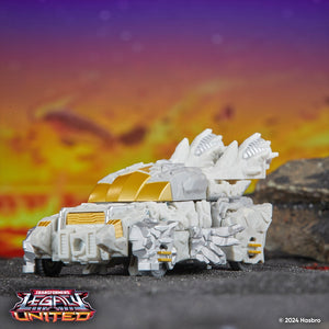 Transformers Legacy United Deluxe Class Infernac Universe Nucleous Maple and Mangoes