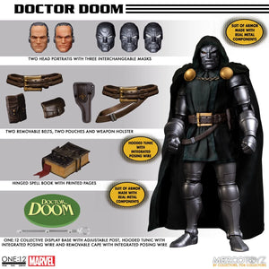 Mezco - One:12 Collective - Doctor Doom Maple and Mangoes