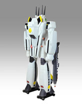 Load image into Gallery viewer, Robotech Figures - 24&quot; Shogun Warriors Roy Fokker&#39;s VF-1S Limited Edition Retro Figure Maple and Mangoes
