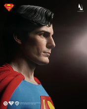 Load image into Gallery viewer, INART Superman (1978) 1/6 Collectible Figure Standard Edition Maple and Mangoes
