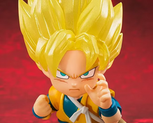 Load image into Gallery viewer, S.H.Figuarts SUPER SAIYAN SON GOKU (MINI) -DAIMA- -Exclusive Edition- SDCC Maple and Mangoes
