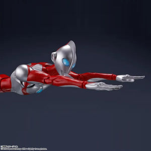 S.H.Figuarts Figures - Ultraman: Rising - Ultraman &amp; Emi Maple and Mangoes