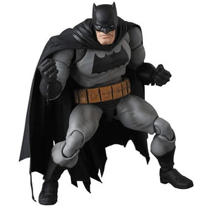 Miracle Action Figures (MAFEX) - DC - Dark Knight Returns - Batman (Black Version) Maple and Mangoes