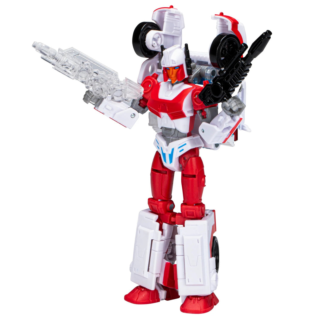 Transformers Generations Legacy Deluxe Autobot Minerva - Exclusive