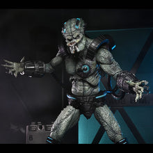 Load image into Gallery viewer, NECA -Predator 7&quot; Scale Figures - Ultimate Deluxe Stone Heart (Predator: Concrete Jungle) Maple and Mangoes
