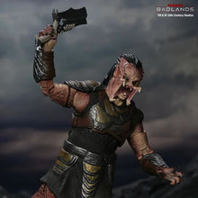 Load image into Gallery viewer, Predator Badlands 7&quot; Scale Figures - Ultimate Dek (Training Armor) Maple and Mangoes
