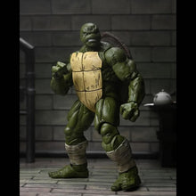 Load image into Gallery viewer, TMNT 7&quot; Scale Figures - IDW Comics - The Last Ronin - Battle Damaged Ronin Maple and Mangoes
