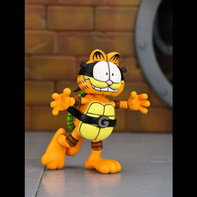 Load image into Gallery viewer, NECA TMNT 7&quot; Scale Figures - Archie Comics x Garfield - Ultimate Garfello w/ Odie Maple and Mangoes
