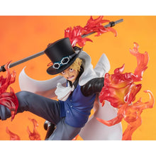 Load image into Gallery viewer, One Piece The Future Island Egghead Version Nami Lightning Blast Extra Battle FiguartsZERO Statue Maple and Mangoes
