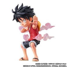 Load image into Gallery viewer, One Piece World Collectable Figure Premium Monkey D. Luffy (Special) Exclusive Maple and Mangoes
