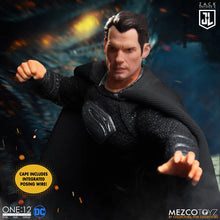 Load image into Gallery viewer, Mezco One:12 Collective Zach Snyder&#39;s Justice League Deluxe Steel Boxed Set Maple and Mangoes
