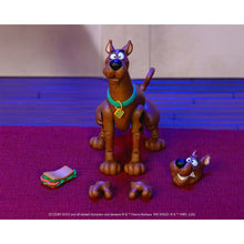 Load image into Gallery viewer, Scooby-Doo! Wave 2 Scooby-Doo 1:12 Scale Action Figure Maple and Mangoes
