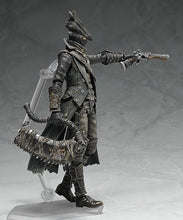 Load image into Gallery viewer, Figma 367-DX: Bloodborne - Hunter (The Old Hunters Edition) (Reissue) [Max Factory] Maple and Mangoes
