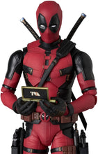 Load image into Gallery viewer, MAFEX DEADPOOL (Deadpool &amp; Wolverine Ver.) Maple and Mangoes
