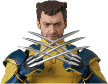 Load image into Gallery viewer, MAFEX WOLVERINE (Deadpool &amp; Wolverine Ver.) Maple and Mangoes
