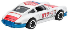 Load image into Gallery viewer, Hot Wheels Basic Car &#39;71 Porsche 911 (HNK01) Maple and Mangoes
