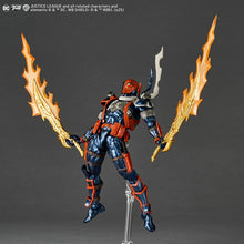 Load image into Gallery viewer, Revoltech Amazing Yamaguchi Deathstroke Ver.1.5 Action Figure Limited Bonus Set Maple and Mangoes
