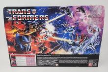 Load image into Gallery viewer, Optimus Prime Transformers 40th Anniversary G1 Retro Reissue Exclusive Maple and Mangoes
