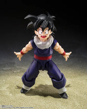 Load image into Gallery viewer, S.H.FIGUARTS: Dragon Ball Z - Son Gohan Z-FIGHTERS Ver. (First Press Bonus) [Bandai Spirits] Maple and Mangoes

