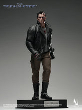 Load image into Gallery viewer, The Terminator: T-800 1/6 Collectible Figure (Pre-order)*
