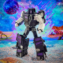 Load image into Gallery viewer, Transformers Generations Legacy Commander Motormaster
