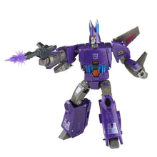 Load image into Gallery viewer, Transformers Generations Selects Legacy Voyager Cyclonus and Nightstick - Exclusive
