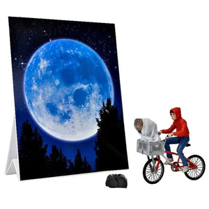 NECA - E.T. the Extra-Terrestrial Elliott and E.T. on Bicycle 40th Anniversary 7-Inch Scale Action Figure Maple and Mangoes