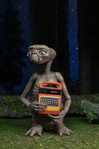 NECA - E.T. - 40th Anniversary E.T. Ultimate 7" Action Figure Maple and Mangoes