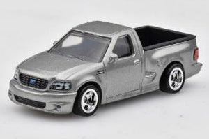 Hot Wheels Car Culture Hyper Haulers '99 Ford F150 SVT Lightning Maple and Mangoes