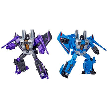 Load image into Gallery viewer, Transformers Generations War for Cybertron Earthrise Voyager Skywarp and Thundercracker Maple and Mangoes

