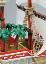 Load image into Gallery viewer, Sailboat Plastic Model Series One Piece: Red Force Maple and Mangoes
