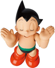 Load image into Gallery viewer, Astro Boy MAFEX No.145 Astro Boy (Ver. 1.5) Maple and Mangoes
