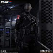Load image into Gallery viewer,  Mezco ONE:12 COLLECTIVE G.I. Joe: Snake Eyes - Deluxe Edition Maple and Mangoes
